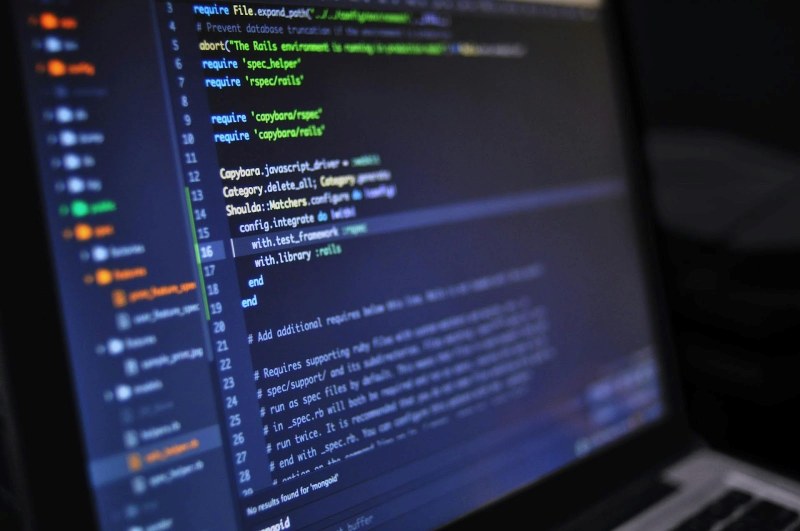 PostgreSQL