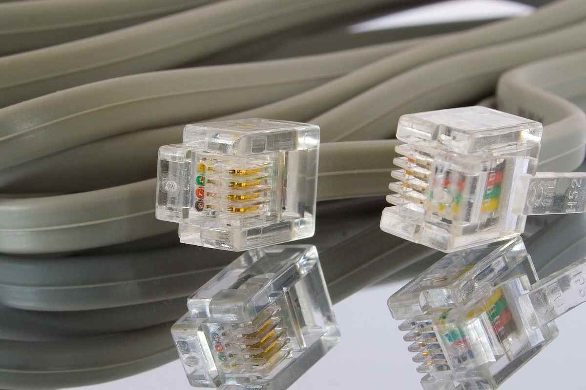 Difference Between Cord Cable and Wire