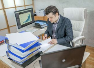 6 best ways debt manager supports a more organized collections process