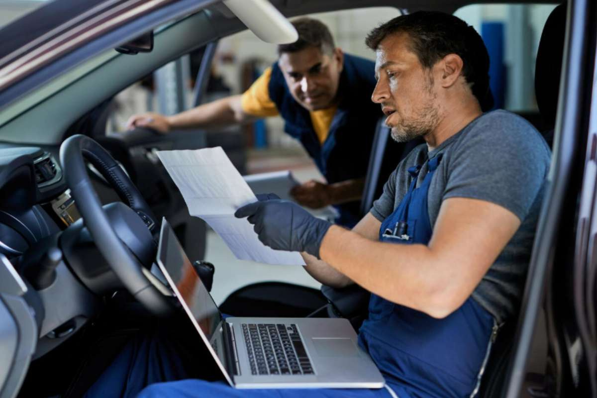 top 5 software solutions for transportation employees training and compliance